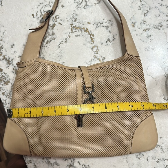 Gucci Beige Perforated Jackie Leather Shoulder Bag Used Authentic - Picture 16 of 16
